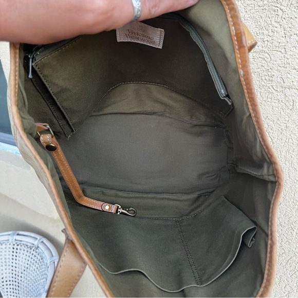 Vivienne Westwood 90’s Psuedo Print “Bunny” Woven Ratten Pattern Tote Bag - Picture 6 of 10